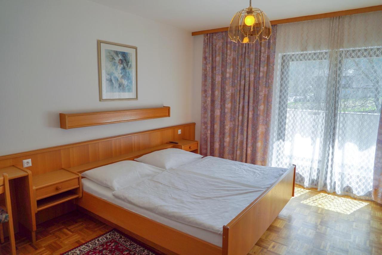 Gasthof Podobnik Бад Айзенкапел Екстериор снимка
